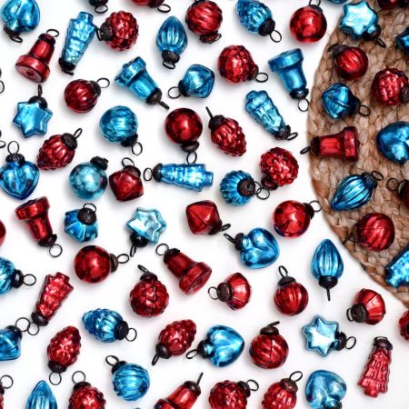 25 Pieces Turquoise and Red Tiny Christmas Ornaments